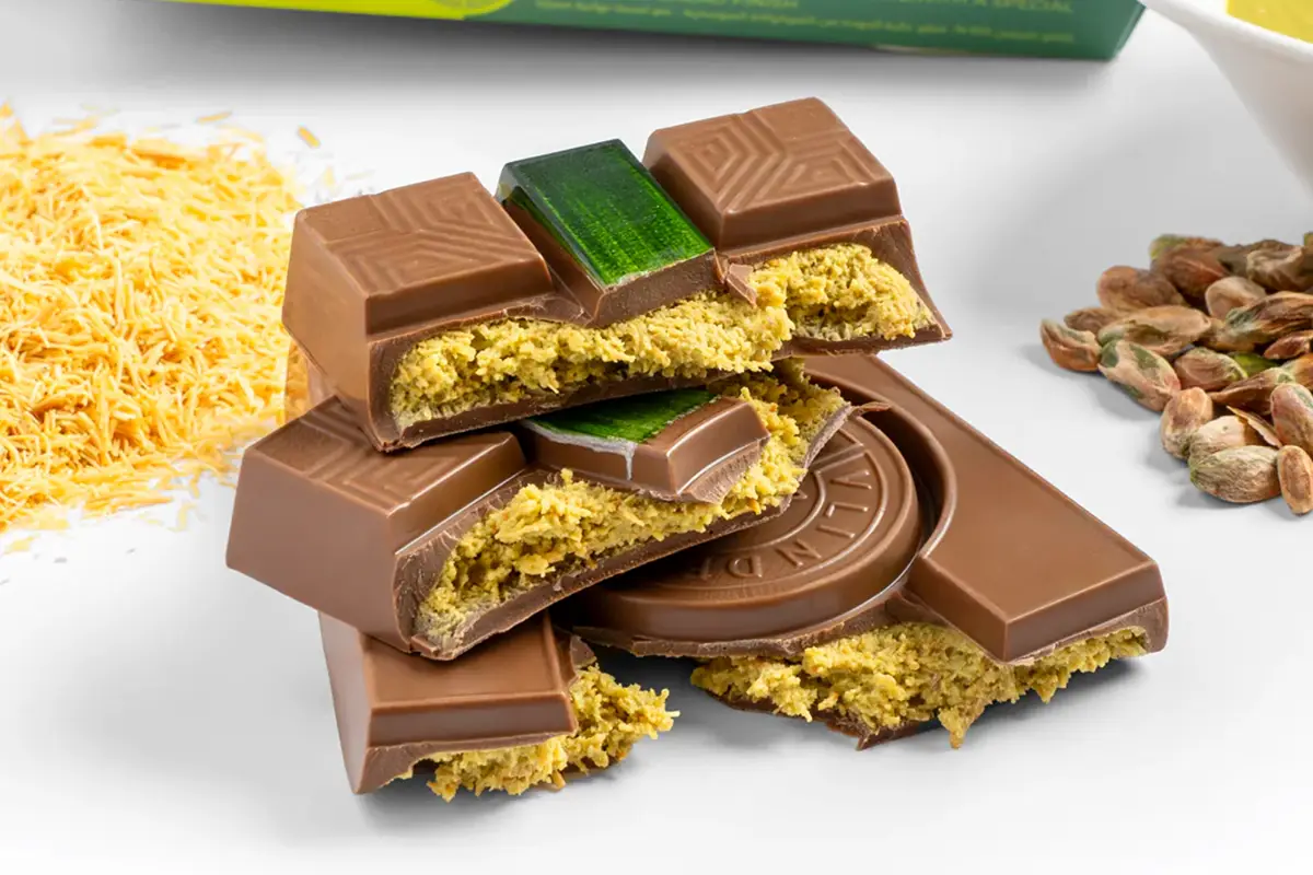 Knafeh Chocolate Bar How to Make it Perfectly 22 Learn how to make the perfect knafeh chocolate bar with our step-by-step guide. Explore ingredients, variations, and where to buy it.