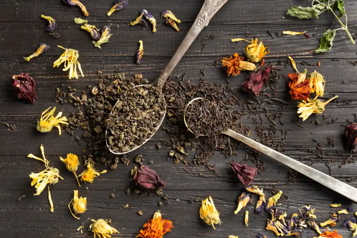 Throat Coat Tea: Benefits, Uses, and How to Make It at Home 1 Discover the benefits, uses, and DIY recipes of Throat Coat Tea. Learn how this herbal blend can soothe sore throats and support vocal health