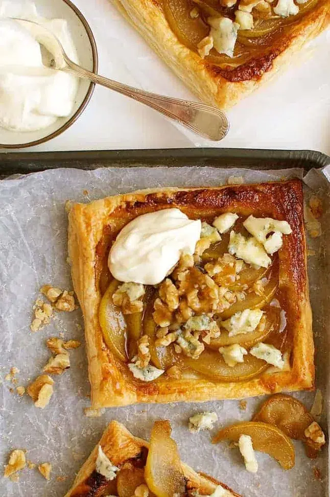 Pear and Blue Cheese Tart Wreath Caramelized Recipe